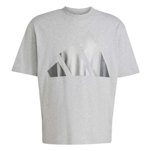 M Essentials Holiday Tee